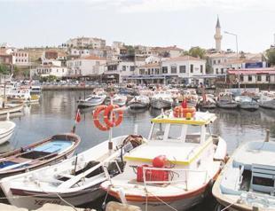 Soup’s on in pleasant center of little island