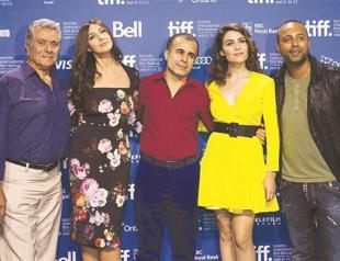 Iranian director brings film legends together