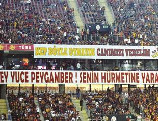 Confusing messages from the stands