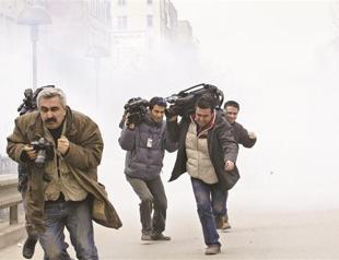 Police- correspondence course opens a debate