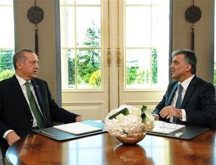 Turks prefer Gül over Erdoğan for president