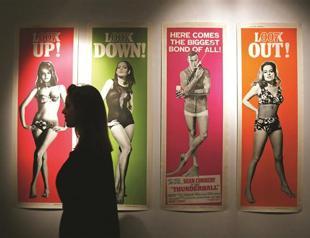 World celebrates Bond day