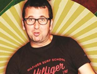 Dinner entertainment at cafe theater