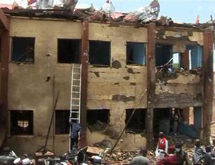 Suicide blast at Nigeria church kills two, wounds dozens