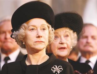 Helen Mirren to play Queen again on stage play