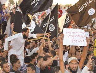 Libya starts crackdown on militias to ease fears