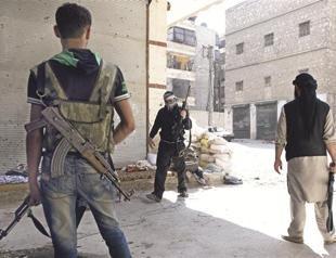 Rebels move HQ to Syria from Turkey