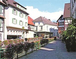 Economy minister to promote incentive scheme in Germany