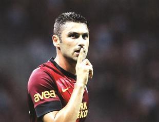 ‘King’ Burak powers Galatasaray to win