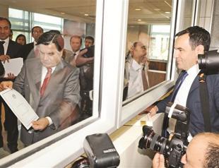 Individual access to top court begins as question marks linger