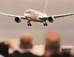 Airline orders 60 Boeing 737 planes