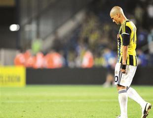 Alex loses Fener ego wars, but wins hearts