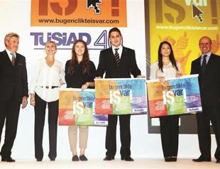 TÜSİAD recognizes university students