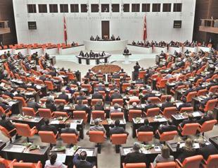 Parliament discusses mandate for N Iraq