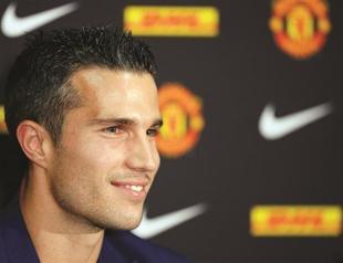 Fergi weighing up van Persie debut