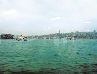 Australian artist presents Bosphorus