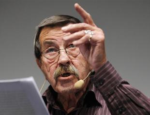 Grass hails Israeli nuclear spy in new poem