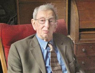 Historian Hobsbawm dies aged 95