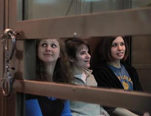 Moscow court issues appeals ruling in Pussy Riot case