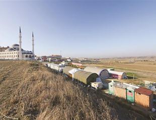 ‘Court camp’ expands amid continuing trials