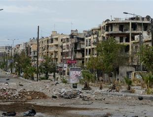 Syria army pounds Aleppo, clashes with rebels: NGO