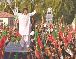 Pakistan blocks Imran Khan’s drone protest