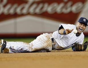 Yankees lose both game, Derek Jeter