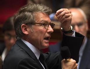 France rejects ministers call for debate on legal cannabis