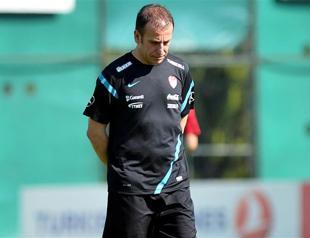 Turkey takes do-or-die game against Hungary