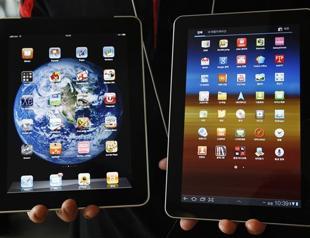 UK court sides with Samsung in Apple suit