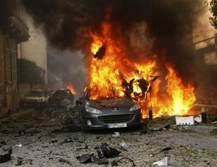 Lebanon police intelligence chief killed by Beirut car bomb