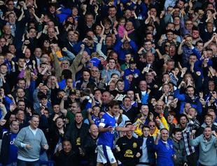 Hitzlsperger signs short-term deal with Everton