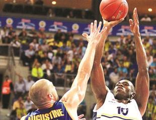 After fake passport crisis Fenerbahçe Ülker player Sato returns to Istanbul