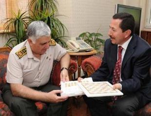 Turkish governor, army chief face public fury over gifts