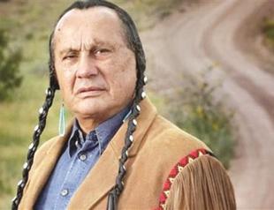 Hollywood’s protestor dies aged 72