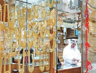 Gold travels to Iran via Dubai in hand luggage