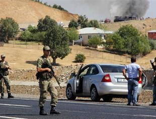 Attack kills 10 soldiers despite PM’s call for lull