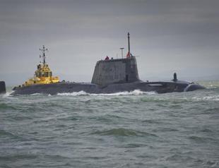 US submarine captain fakes death to end affair