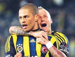 Fenerbahçe starts Euro cup at home