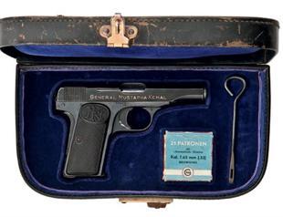 Atatürks gun to be auctioned off