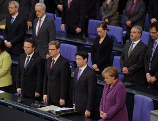 Germans set up Nazi database