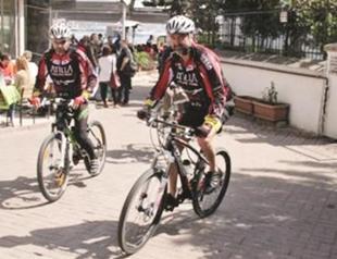 Istanbul gets 36 kms of bike lane