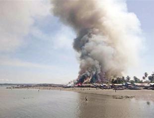 Fresh sectarian violence hits Myanmar, killing 20