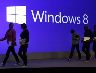 Microsoft goes mobile with Windows 8, new tablet