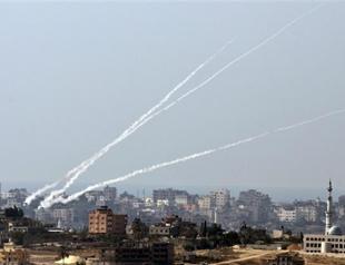 Gaza rockets hit Israel after raid kills militant