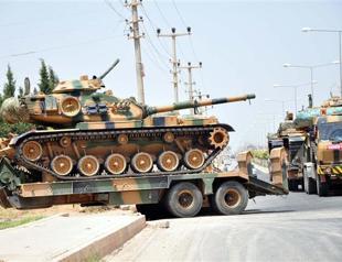 Car explodes near a military post in İskenderun, 4 wounded