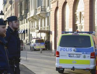 Security guard killed at Swedish PM’s home