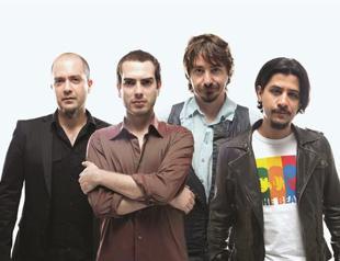 Mor ve Ötesi prepares for Ghetto gig