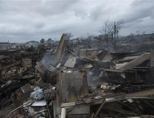 At least 45 killed, millions without power after Sandy