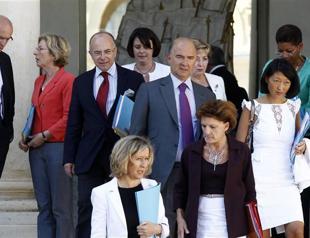 French Cabinet to get anti-sexism education